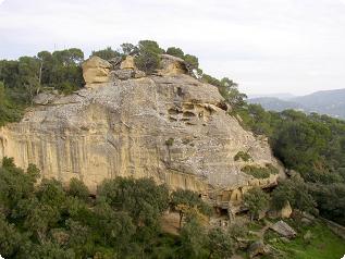 Eyguières - Grottes de Calès 